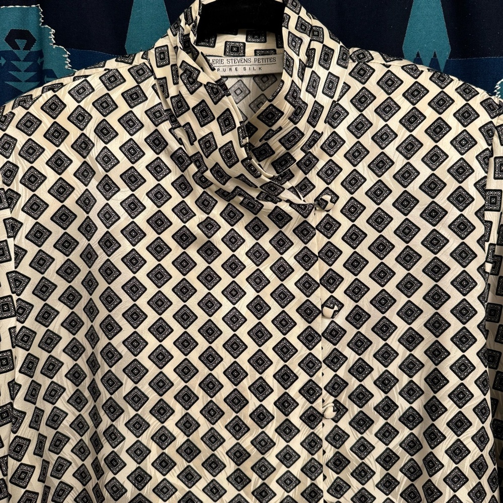 VALERIE STEVENS Vintage Black & Cream Geometric Silk Kimono-Style Blouse - Picture 2 of 13